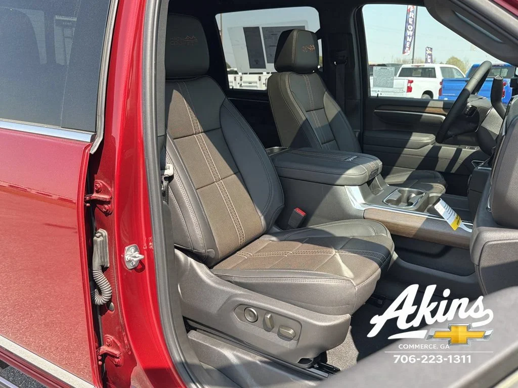 2025 Chevrolet Silverado 2500 HD High Country - Photo 18
