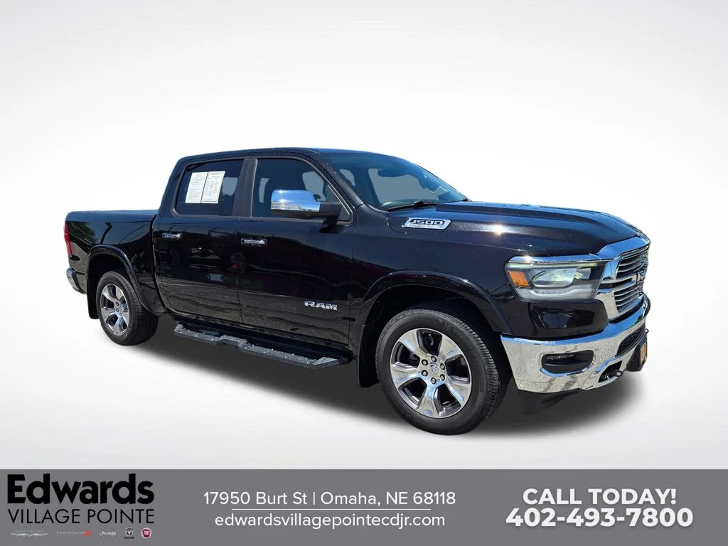 2020 RAM 1500 Laramie 4x4 Crew Cab 5'7's photo
