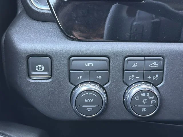 New 2026 Summit White GMC Elevation image 27