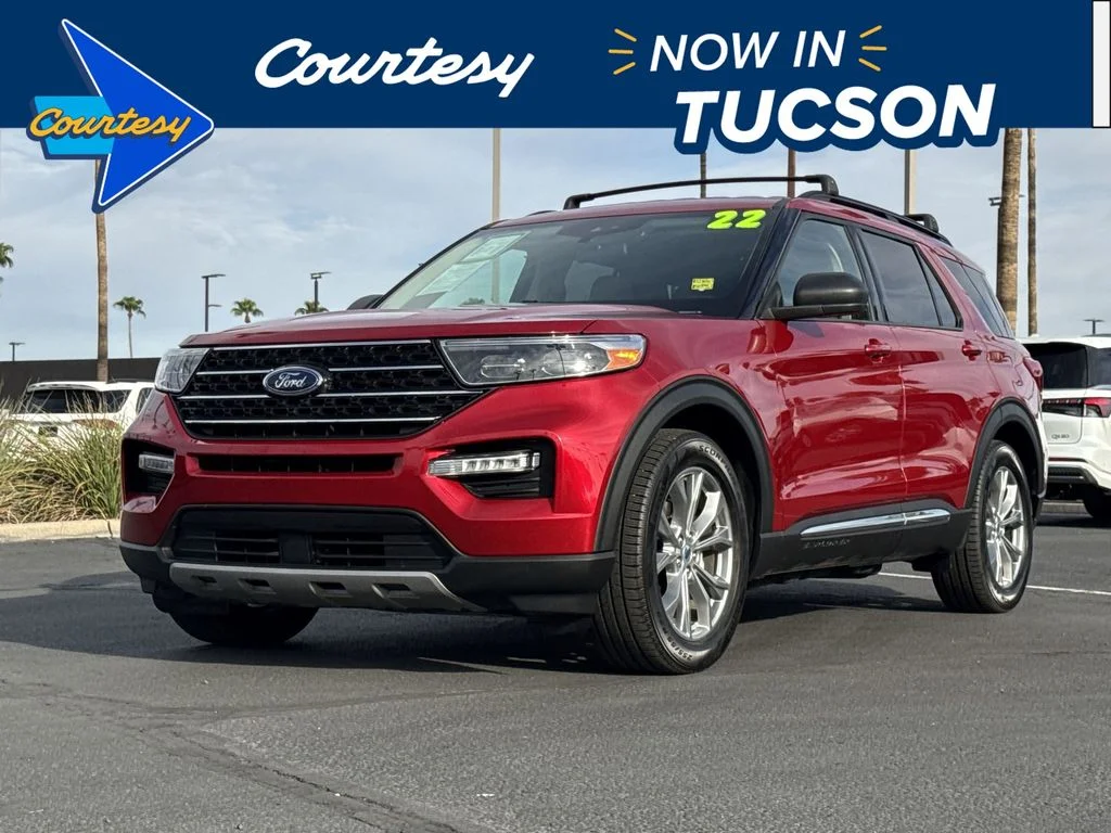 Used 2022 Red Ford XLT image 1