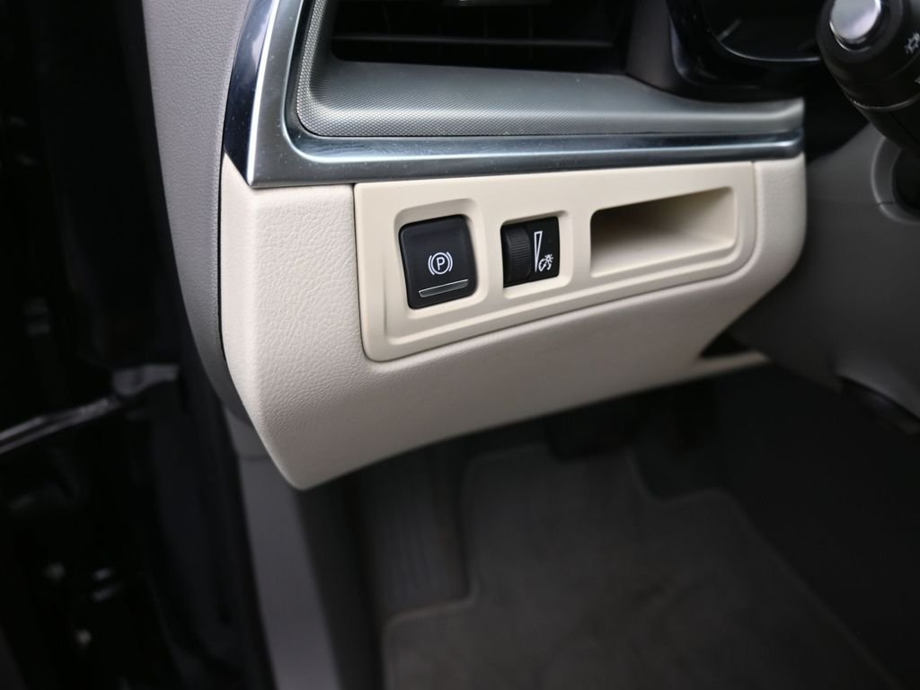 Used 2023 Black Cadillac Premium Luxury image 13