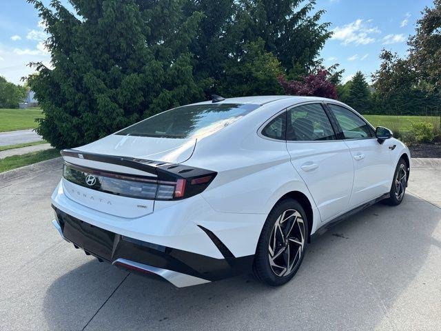 New 2026 Serenity White Hyundai SEL Sport image 38