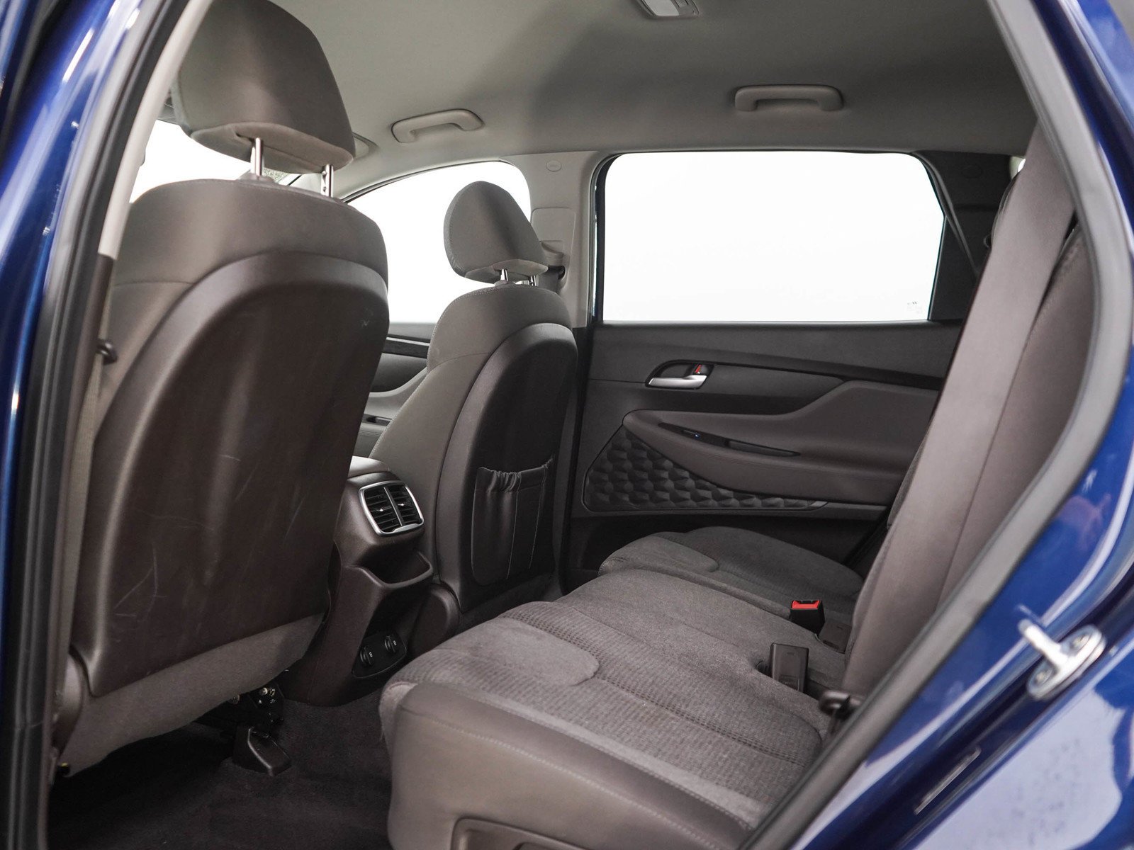 2019 Hyundai Santa Fe SE - Photo 18