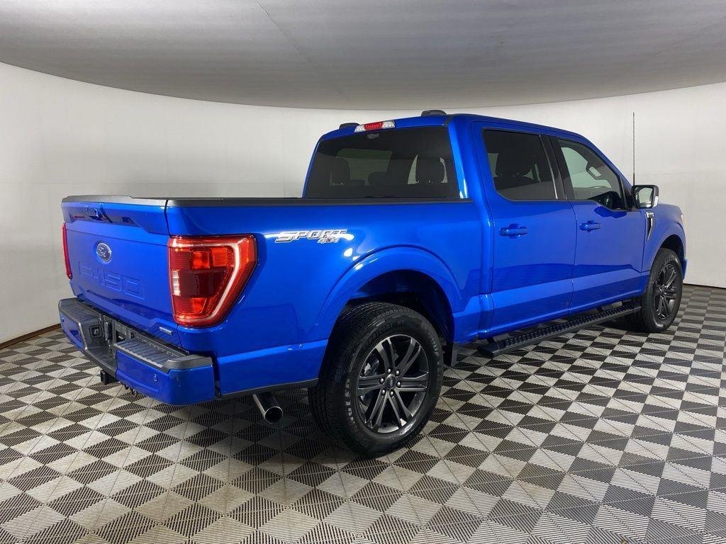 Used 2021 Blue Metallic Ford XLT image 7