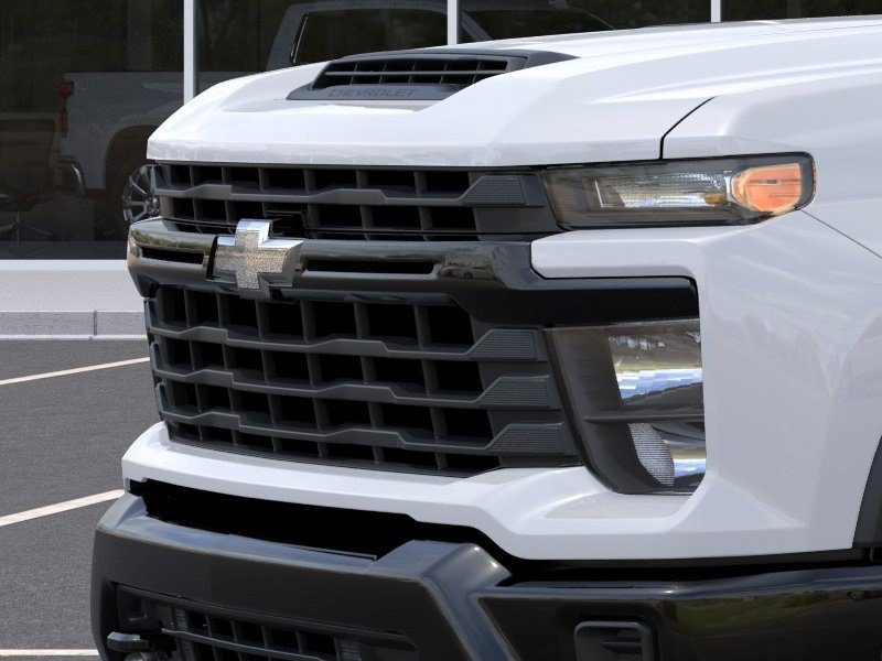 New 2026 Summit White Chevrolet Work Truck image 13