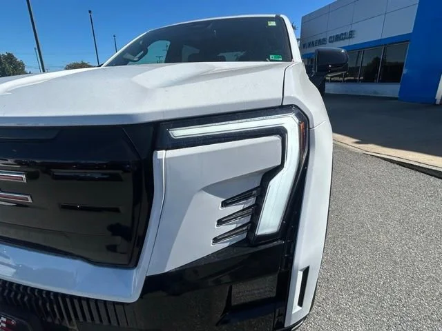 2026 GMC Sierra EV Elevation - Photo 11