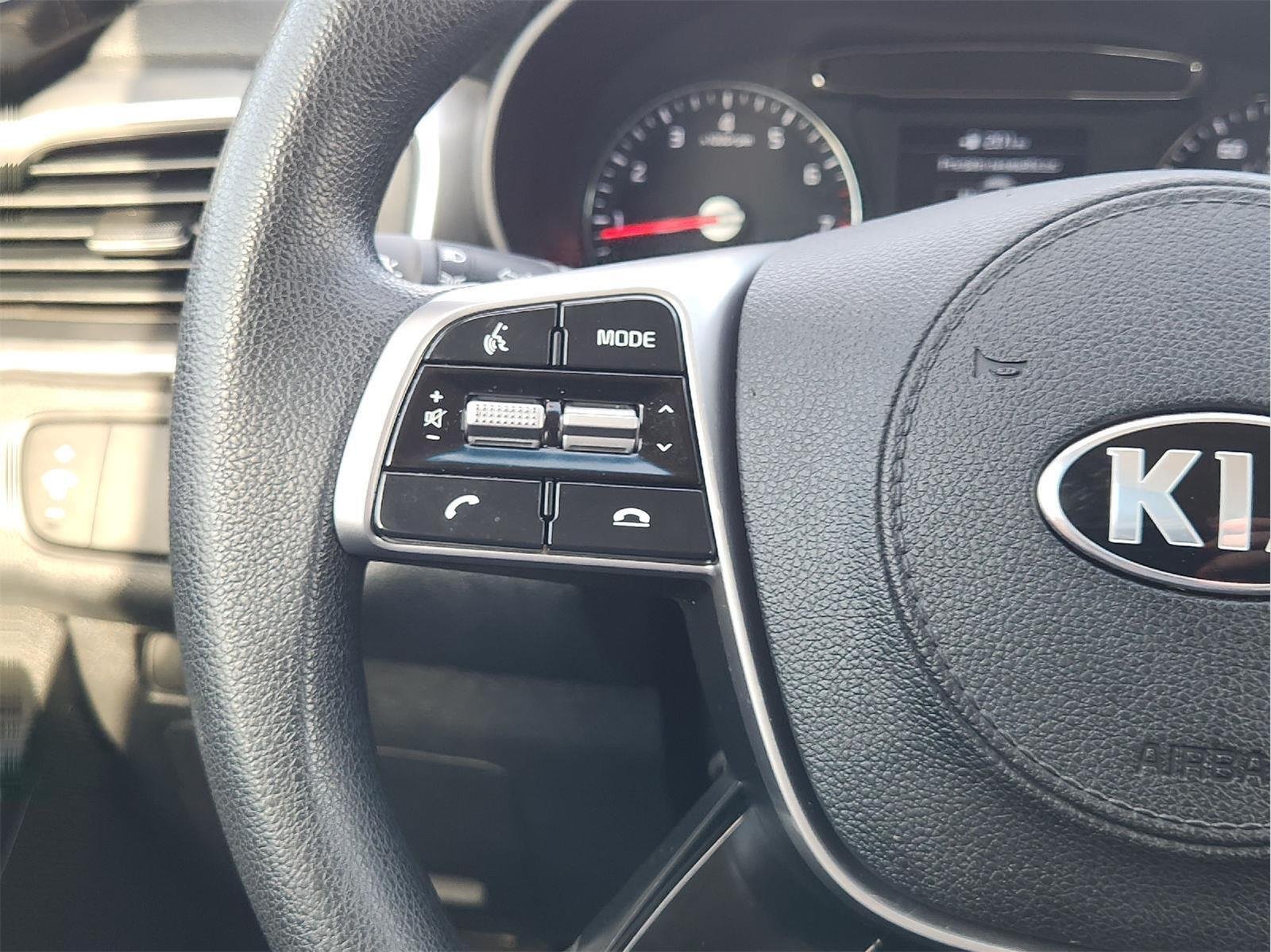 2020 Kia Sorento photo 27 of 33