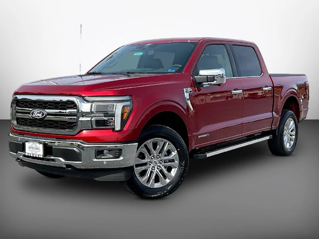 New 2026 Ruby Red Metallic Tinted Clearcoat Ford Lariat® image 2