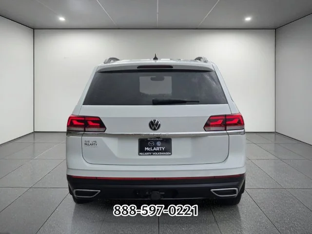 Used 2022 Pure White Volkswagen 3.6L V6 SE W/TECHNOLOGY image 4