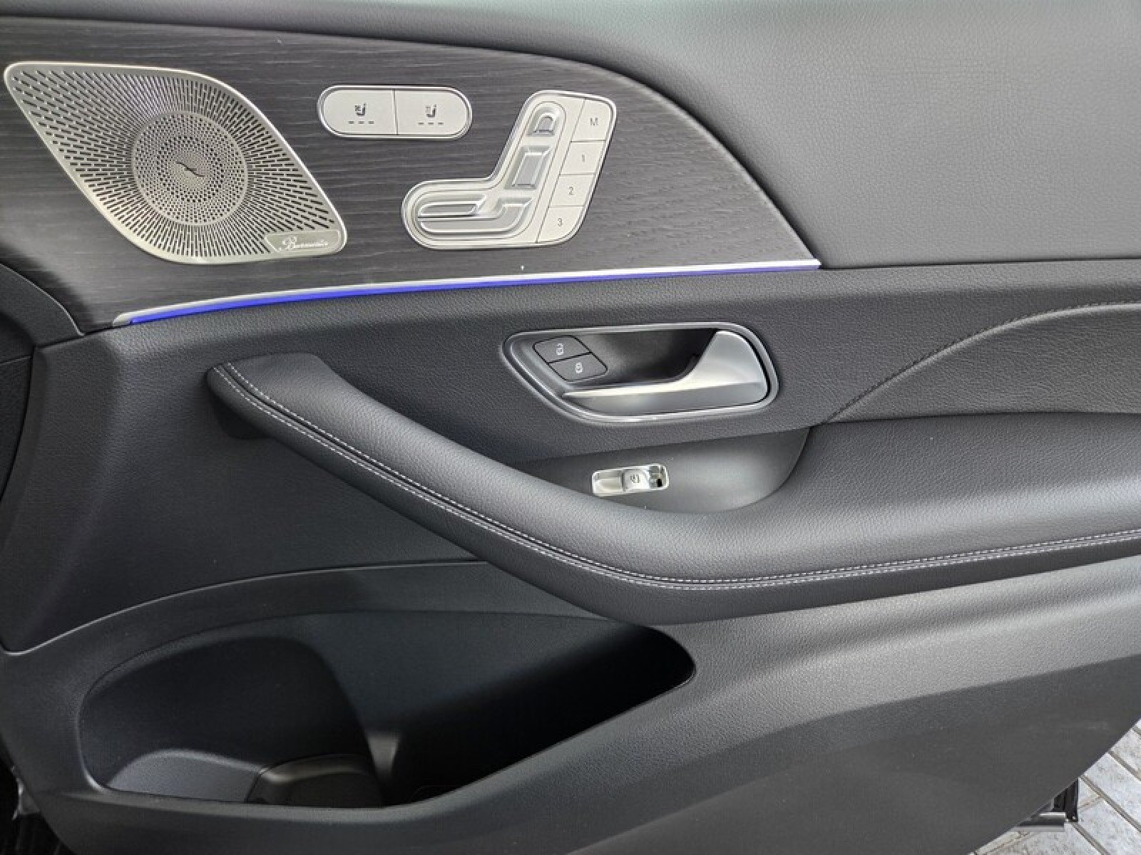 New 2026 Obsidian Black Metallic Mercedes-Benz GLE 450 4MATIC® Coupe image 20