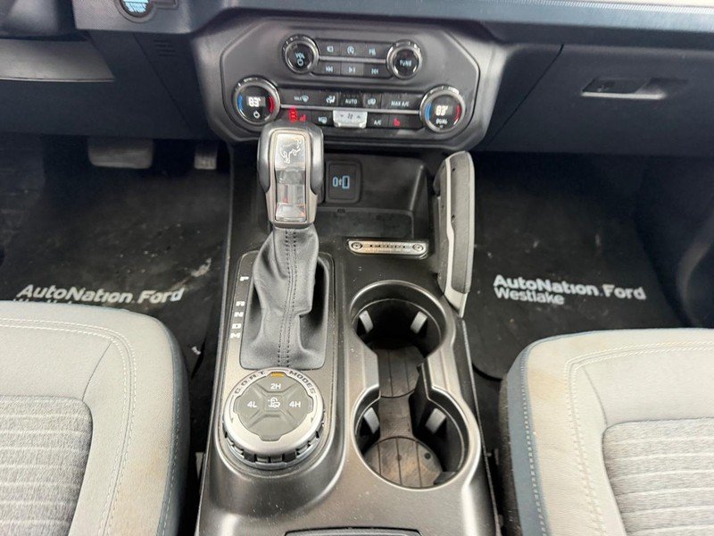 2023 Ford Bronco 4-Door Outer Banks - Photo 15
