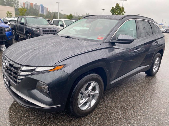 Used 2024 Dark Gray Metallic Hyundai SEL image 8