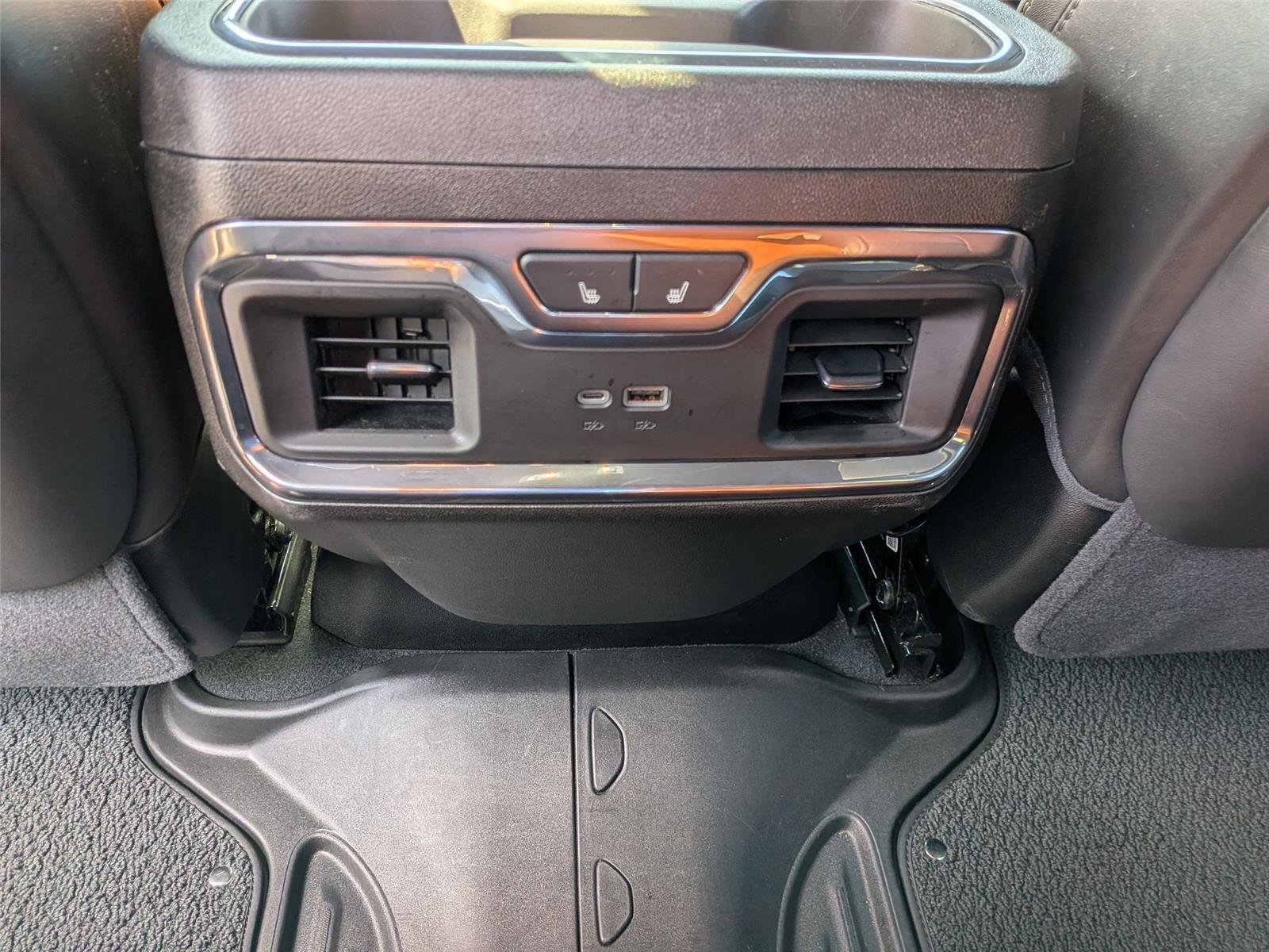 Used 2025 Downpour Metallic GMC Denali Ultimate image 31