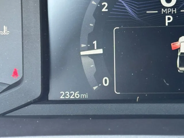 2025 Toyota Tacoma SR5 - Photo 15