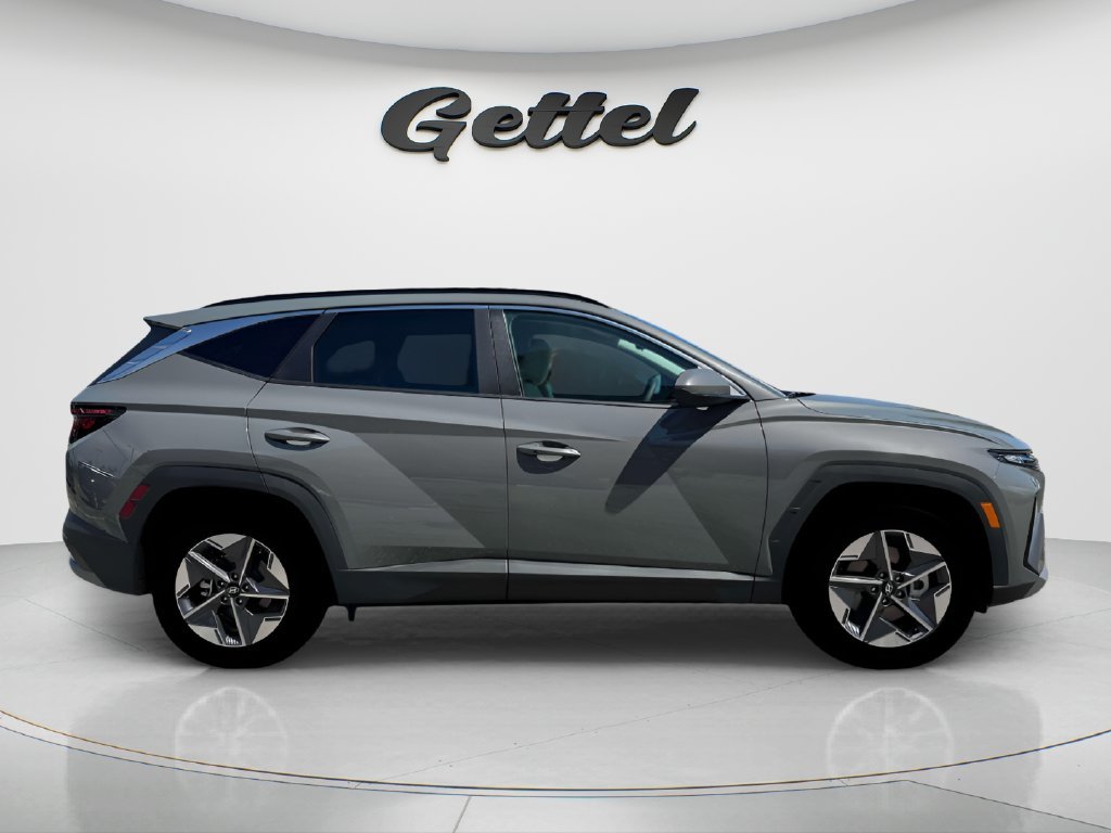 New 2026 Gray Hyundai SEL Plus FWD image 7
