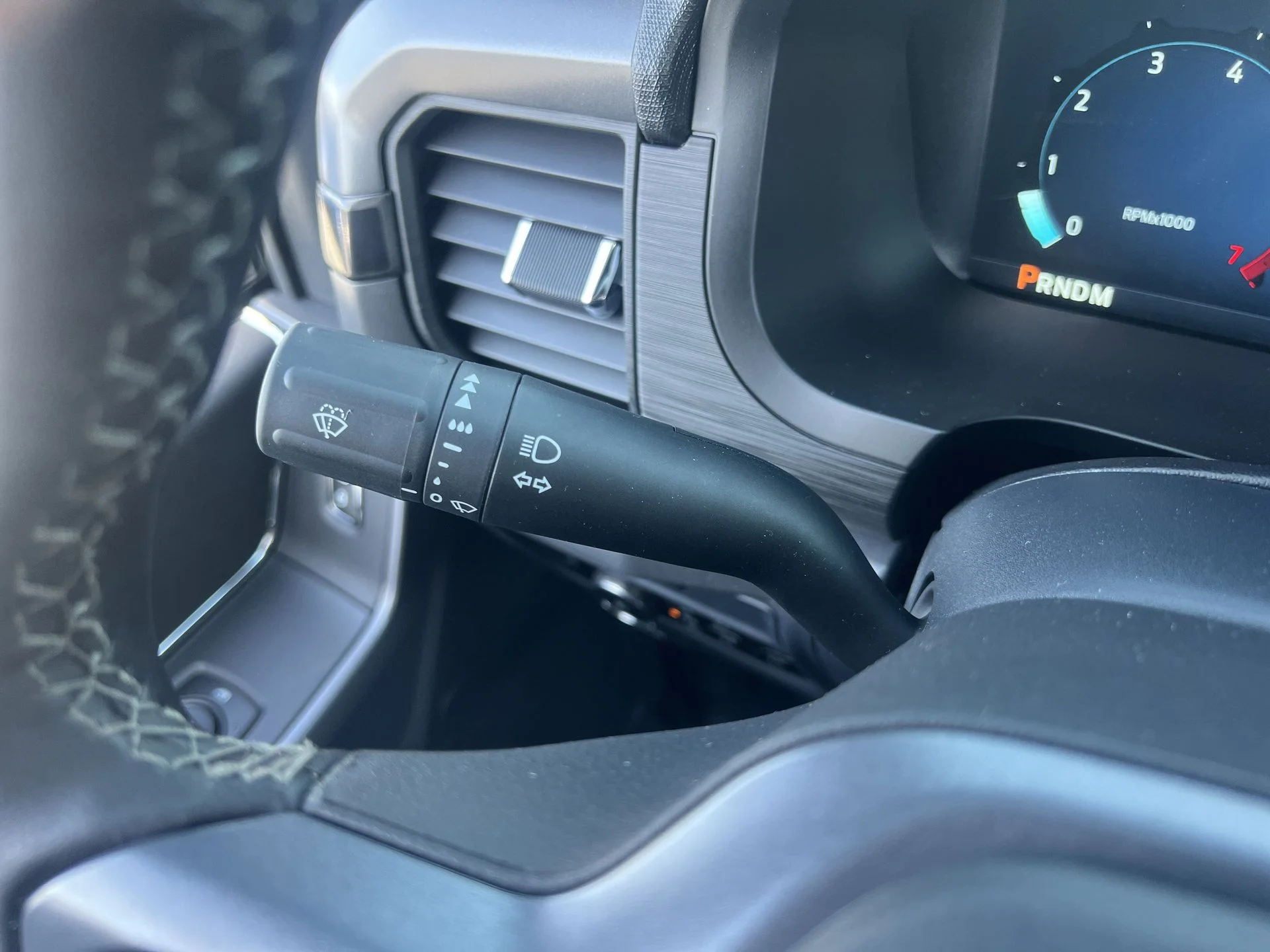 New 2026 Antimatter Blue Metallic Ford XLT image 14