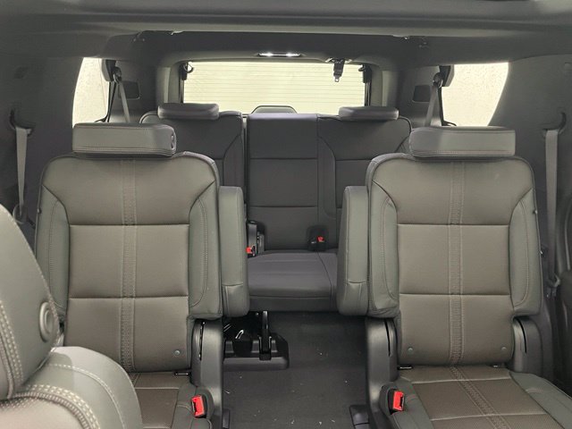 New 2026 Polar White Tricoat Chevrolet High Country image 14