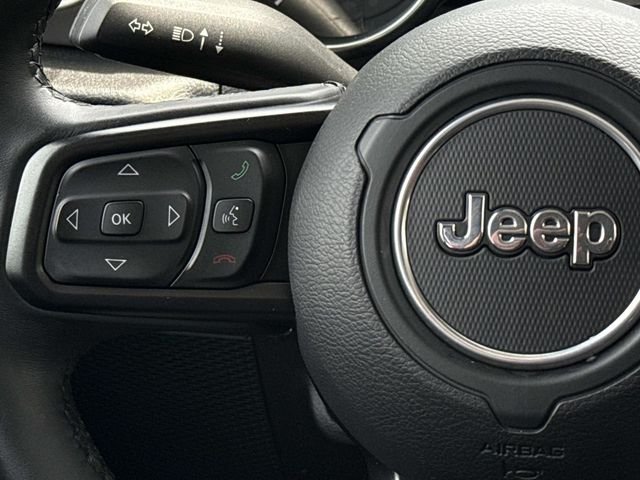 Used 2018 Gray Jeep Unlimited Sport S image 21