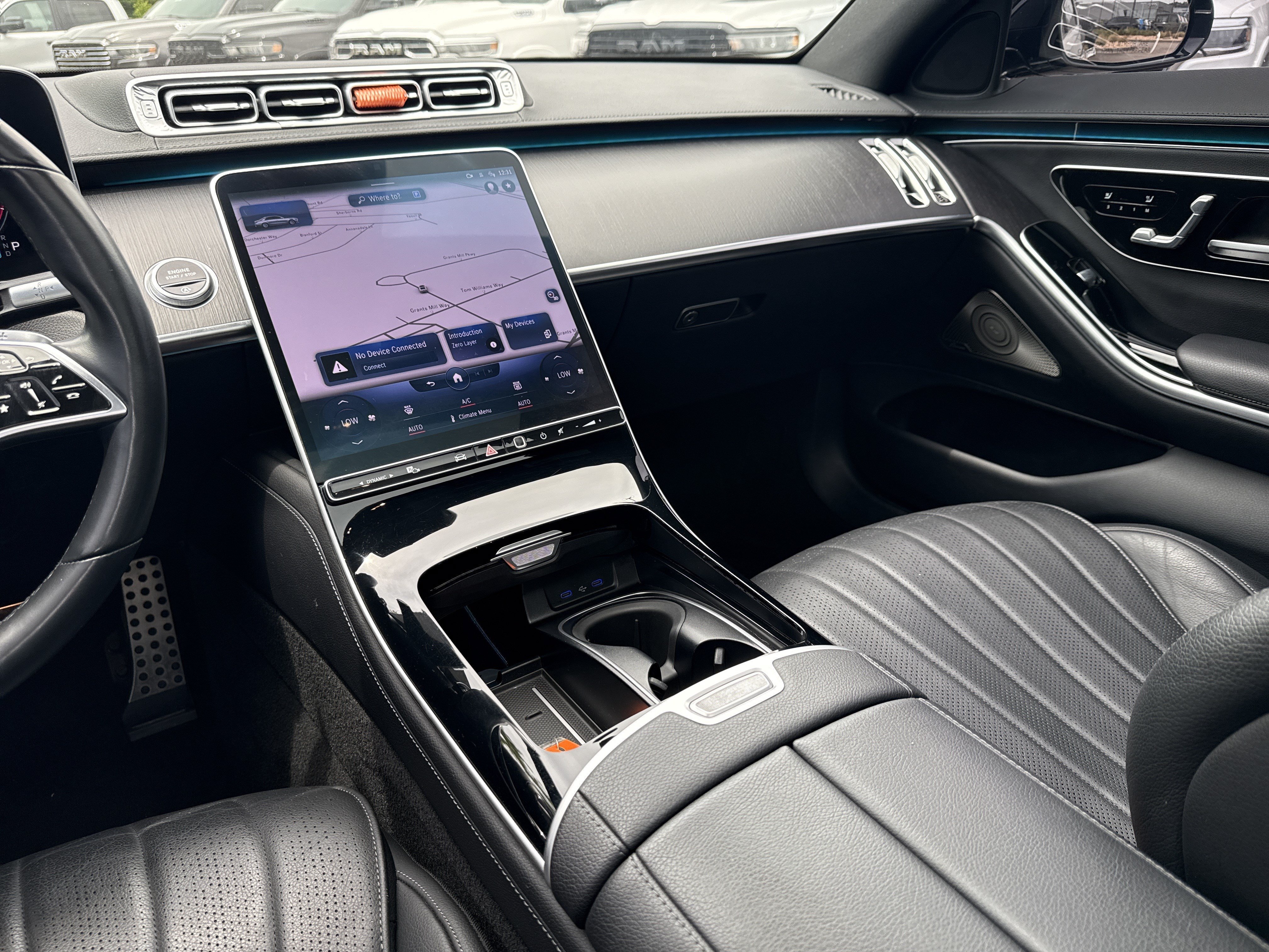 Used 2023 Black Mercedes-Benz S 500 image 27