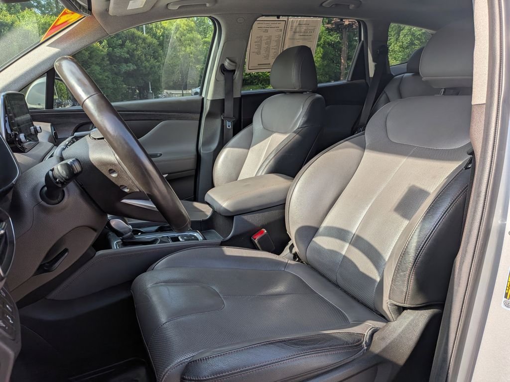 Used 2020 Silver Hyundai Limited image 11