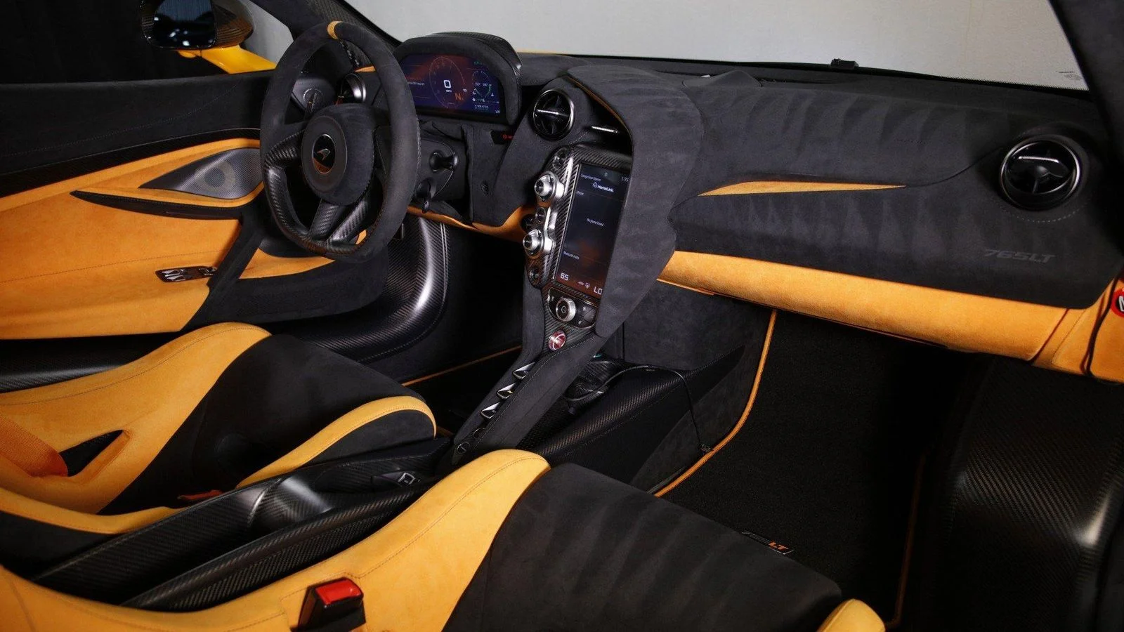 2022 McLaren 765LT Base - Photo 30