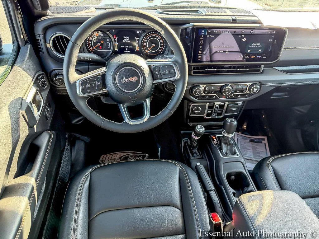 Used 2025 Black Clearcoat Jeep Sahara image 13