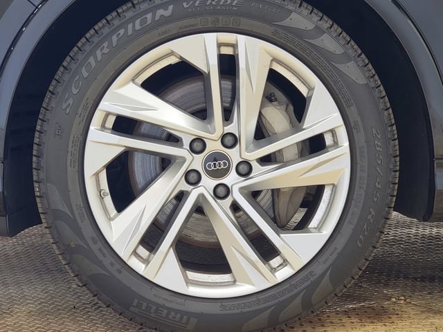 Used 2023 Black Audi Prestige 55 TFSI quattro Tiptronic image 12