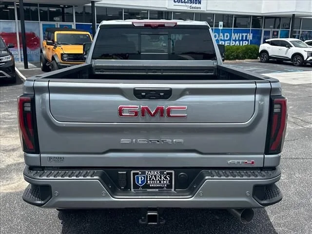2026 GMC Sierra 2500HD AT4 - Photo 10