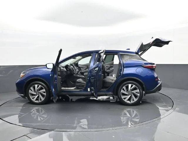 Used 2020 Deep Blue Pearl Nissan SL image 33