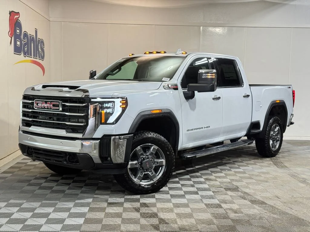 New 2026 Glacier White Tricoat GMC SLT image 2