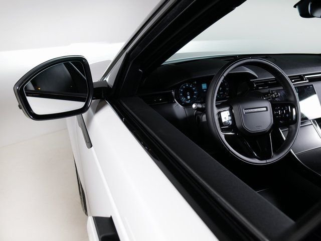 New 2026 Fuji White Land Rover S image 23