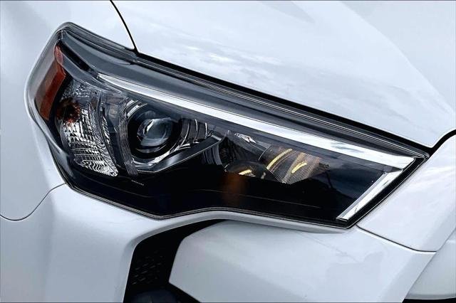 Certified Used 2024 ICE CAP Toyota  image 28