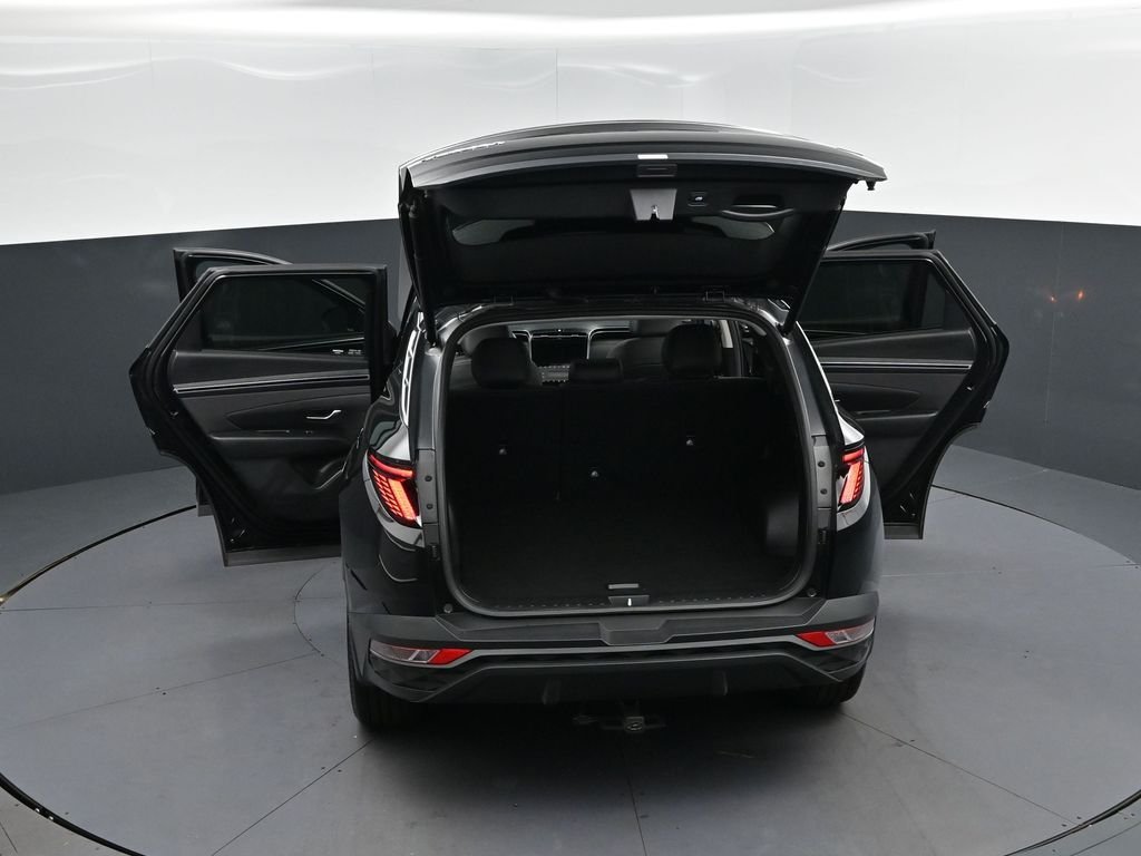 Used 2024 Black Hyundai SEL image 48