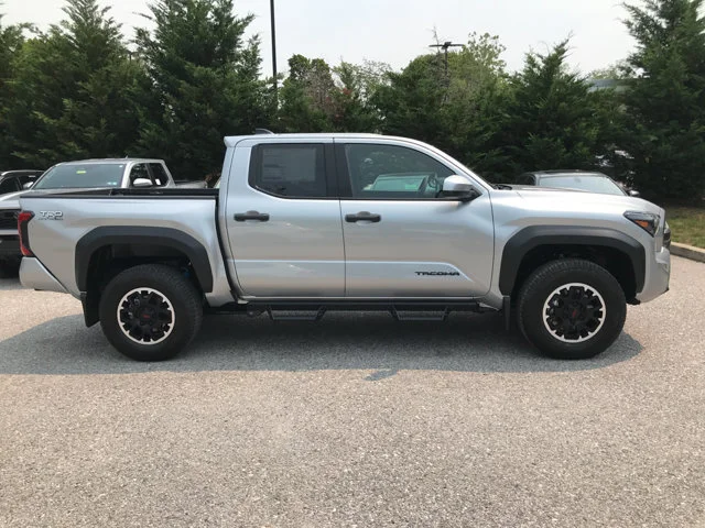 2026 Toyota Tacoma TRD Off Road - Photo 8