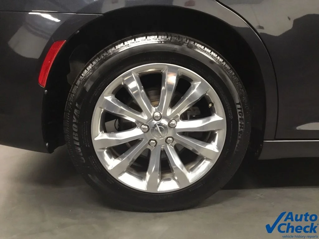 Used 2017 Gray Chrysler C image 19