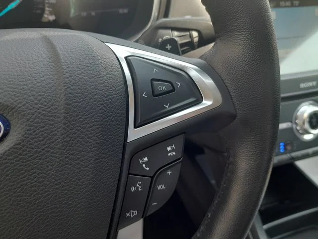 Used 2017 Red Ford Titanium image 15