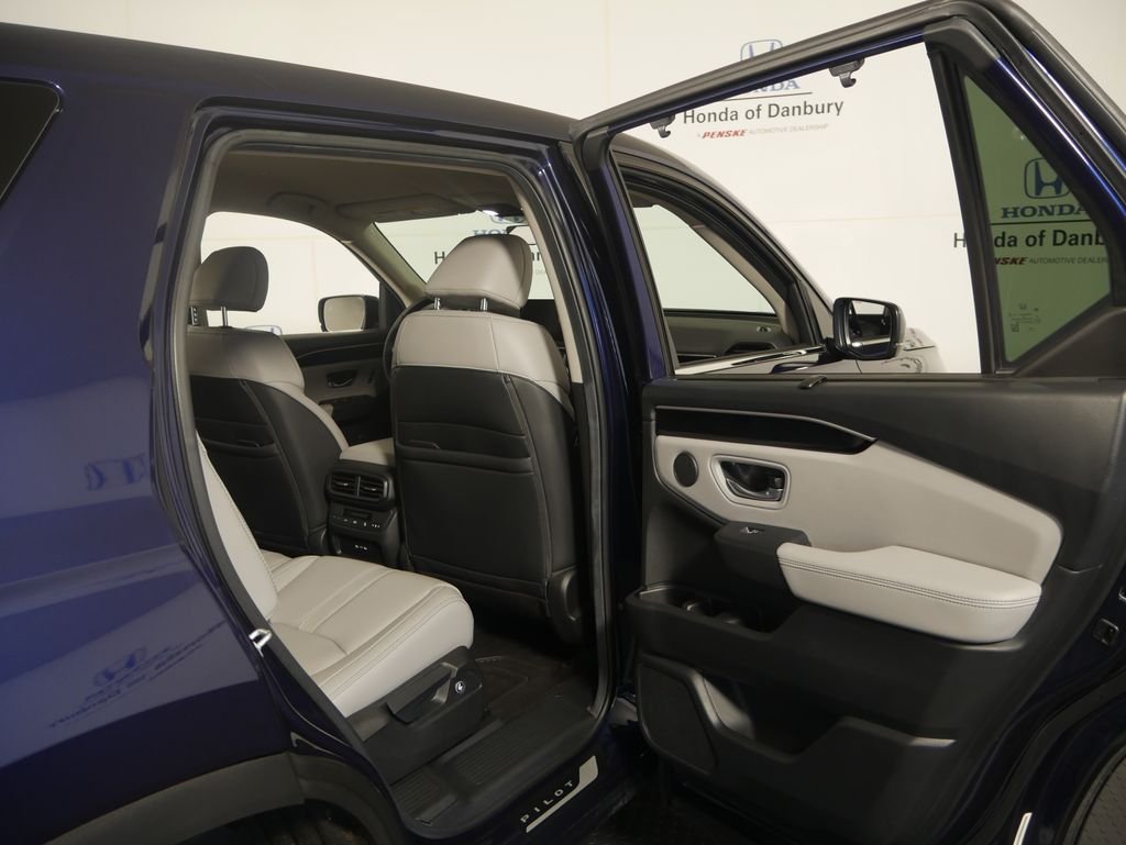 2025 Honda Pilot EX-L - Photo 8