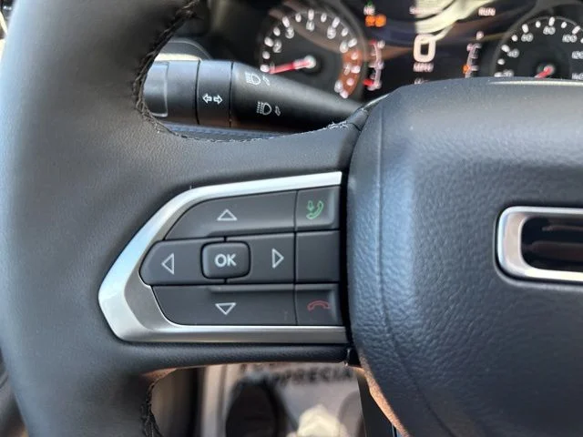 New 2026 Silver Jeep Limited image 31