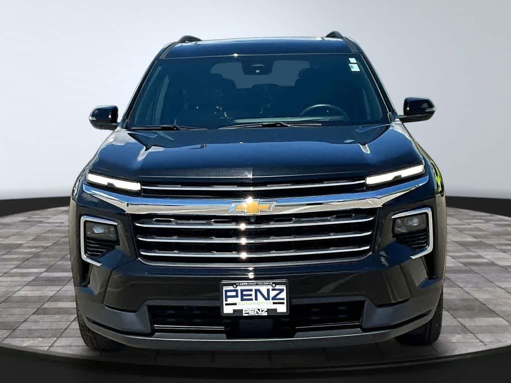 Used 2025 Chevrolet Traverse LT with VIN 1GNEVGRS2SJ248324 for sale in Spring Valley, Minnesota