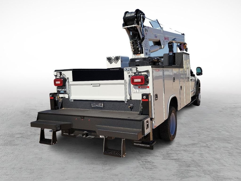 2025 Ford F-550 Super Duty Chassis Cab XL - Photo 10