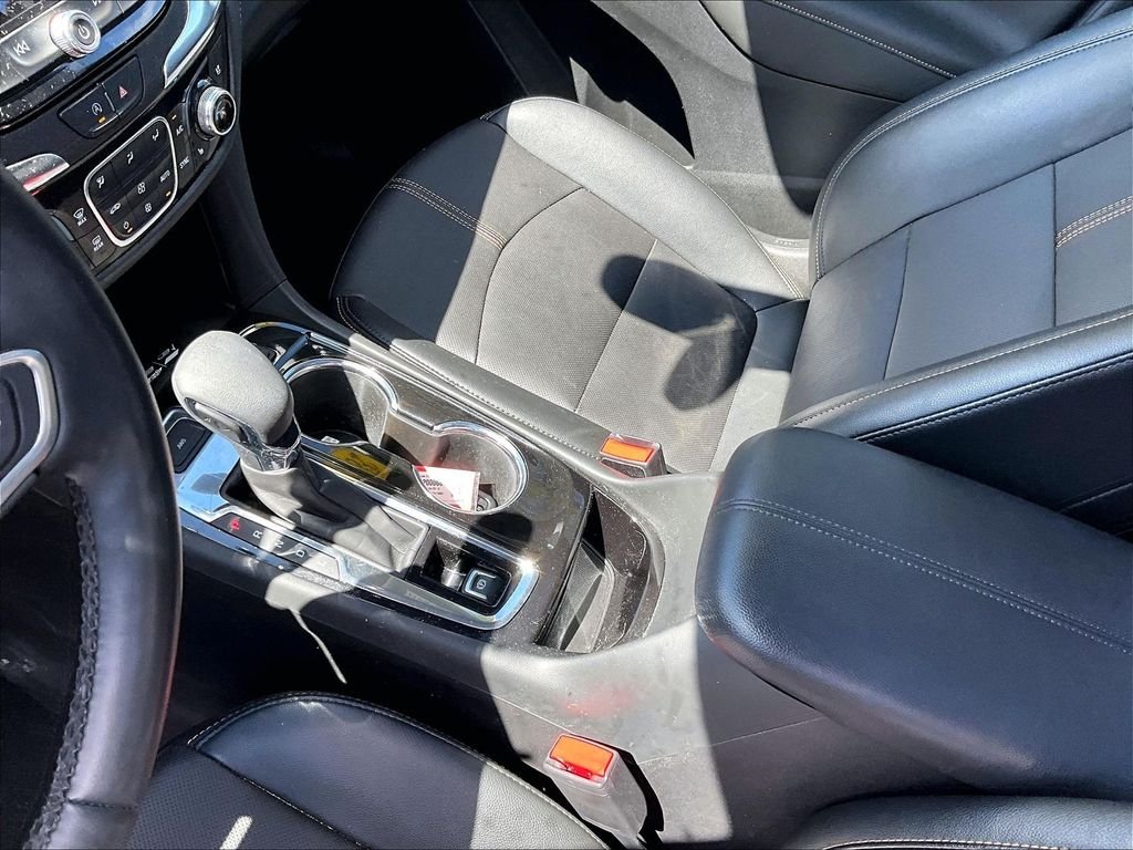 Used 2023 Summit White Chevrolet Premier image 20