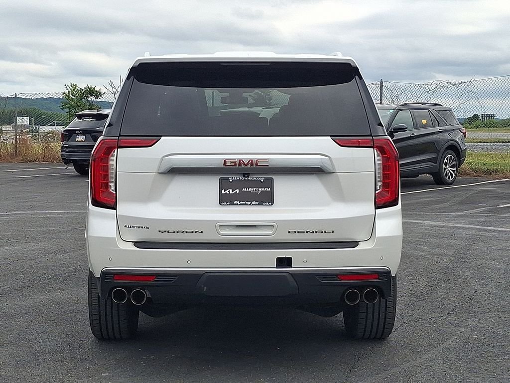 Used 2022 White GMC Denali image 5