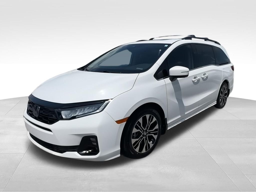 Used 2025 White Honda Elite image 4