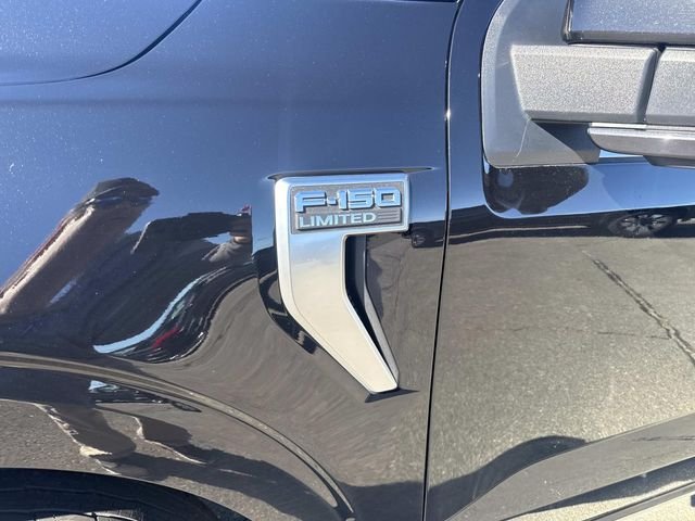 Used 2022 Agate Black Metallic Ford Limited image 15