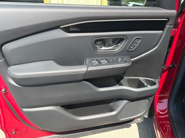 2025 Honda Pilot EX-L - Photo 21