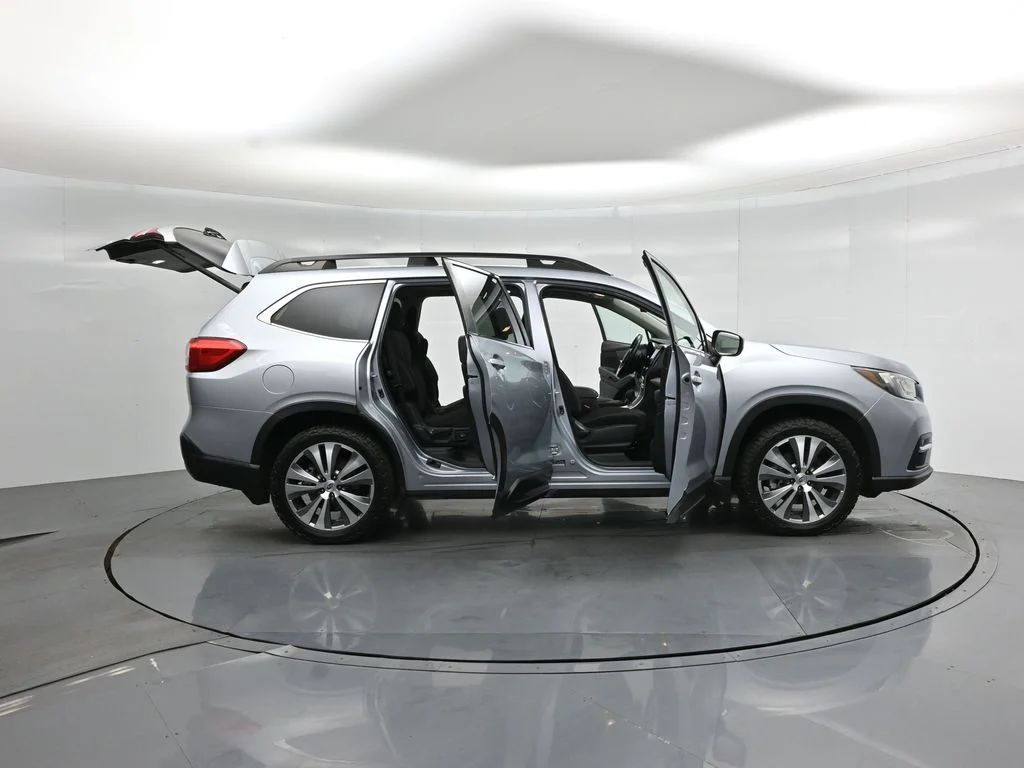 Used 2019 Silver Subaru Premium image 5
