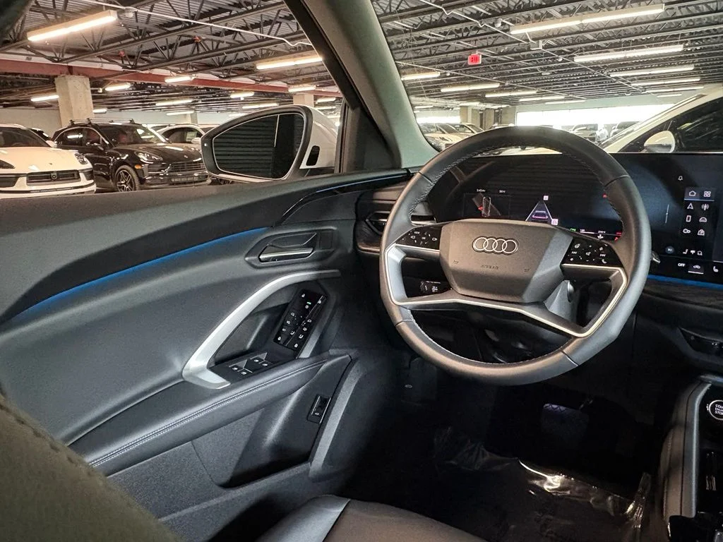 2025 Audi Q5 Premium - Photo 17