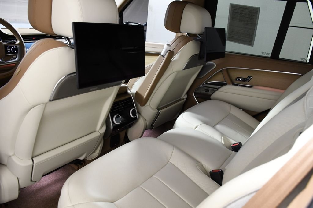 Used 2023 Icy White SV Bespoke Special Effect Gloss Land Rover SV image 26