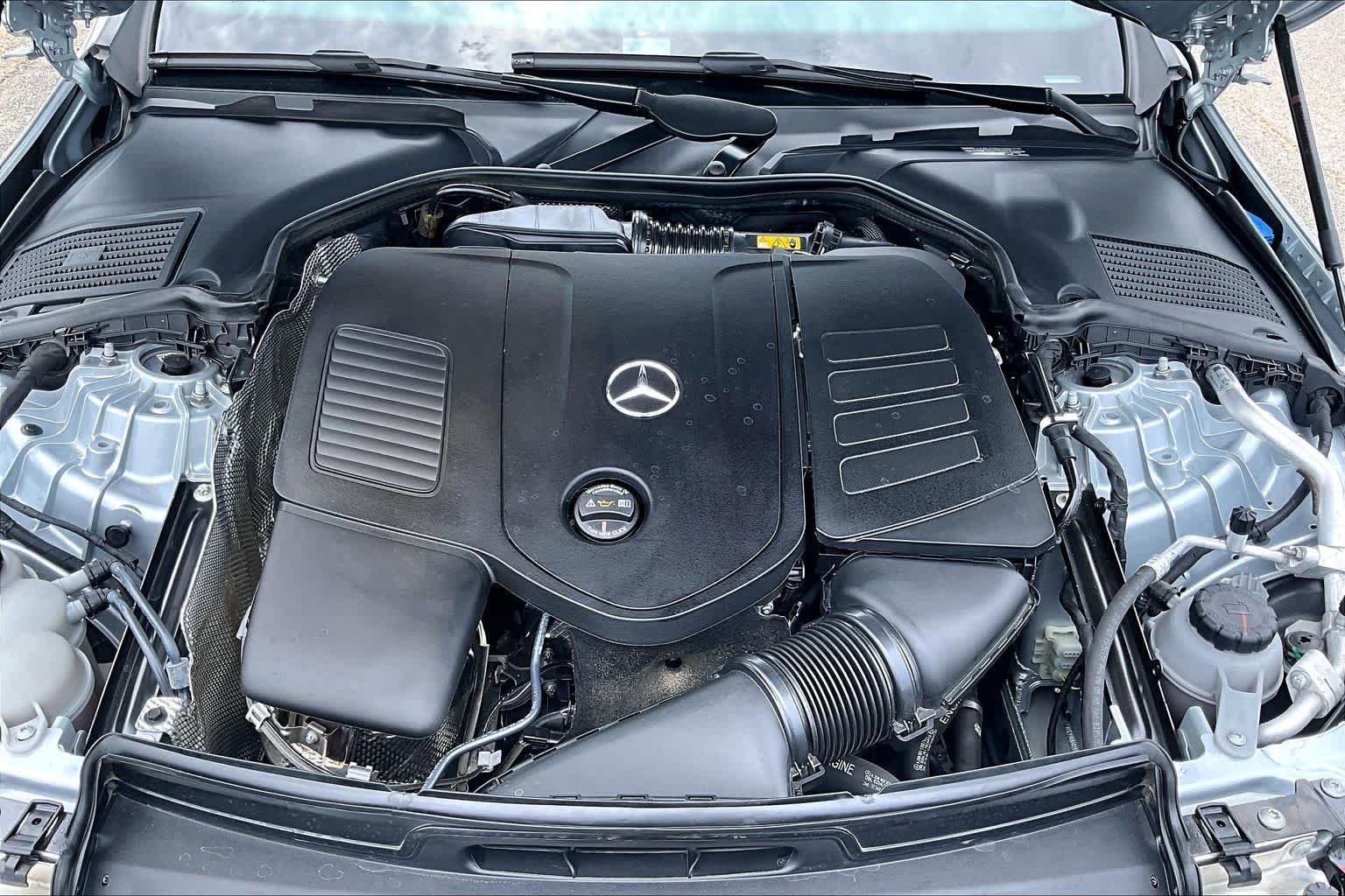 Used 2023 Cirrus Silver Metallic Mercedes-Benz C 300 image 32