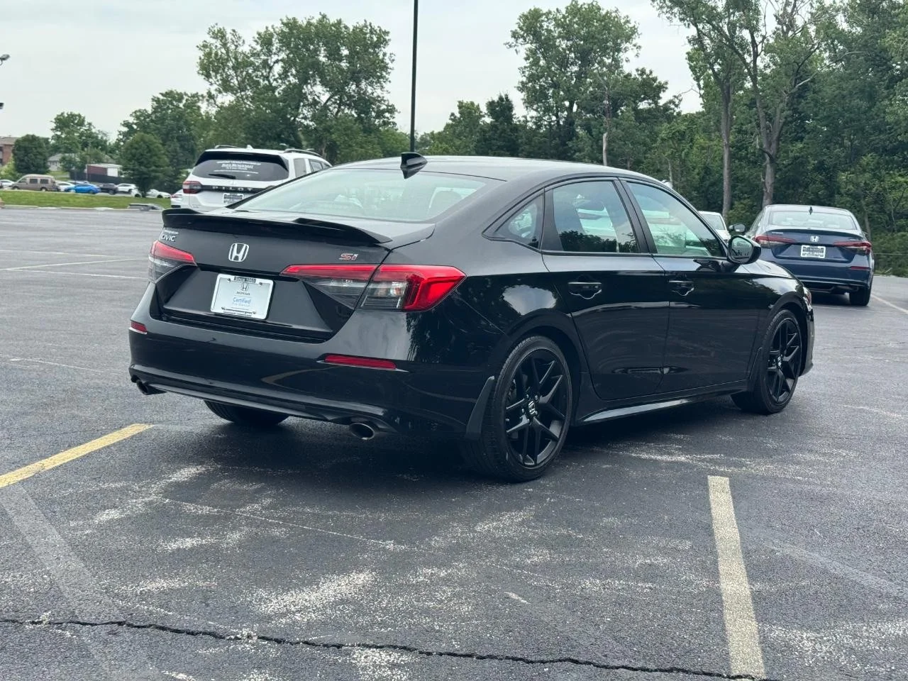 Certified Used 2023 Crystal Black Pearl Honda Si image 4